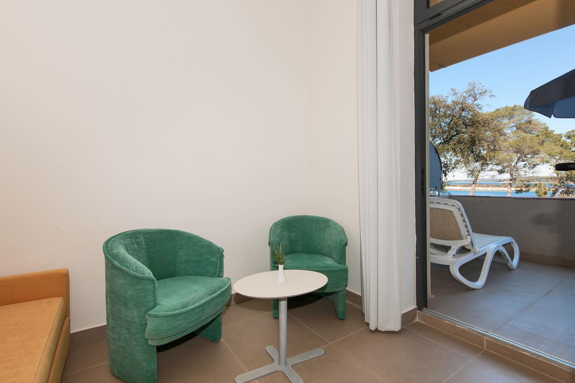 Maistra Select Island Hotel Istra Rovigno Esterno foto