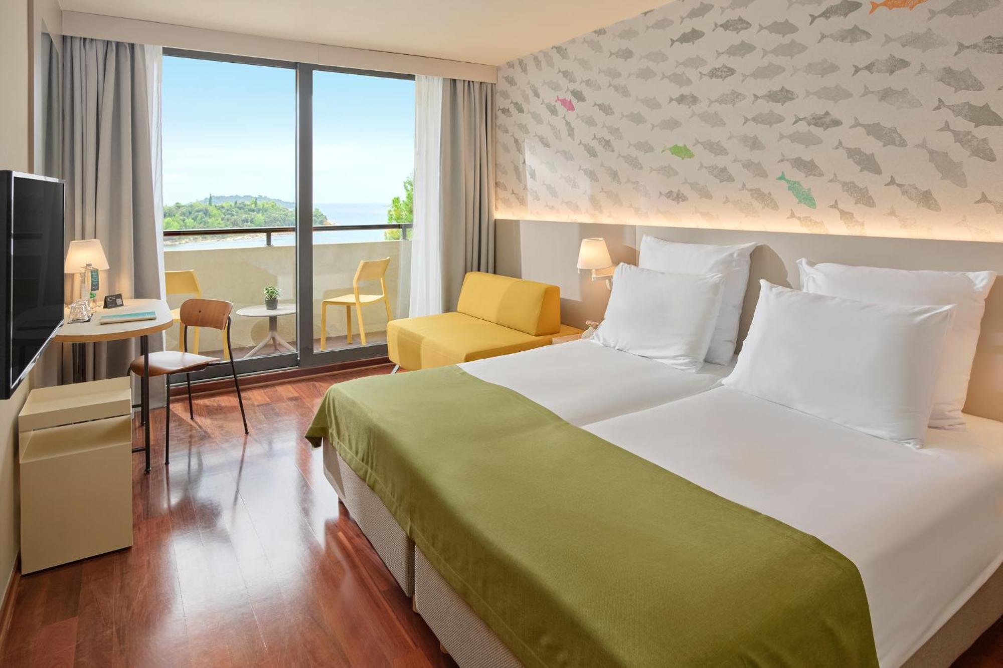 Maistra Select Island Hotel Istra Rovigno Esterno foto