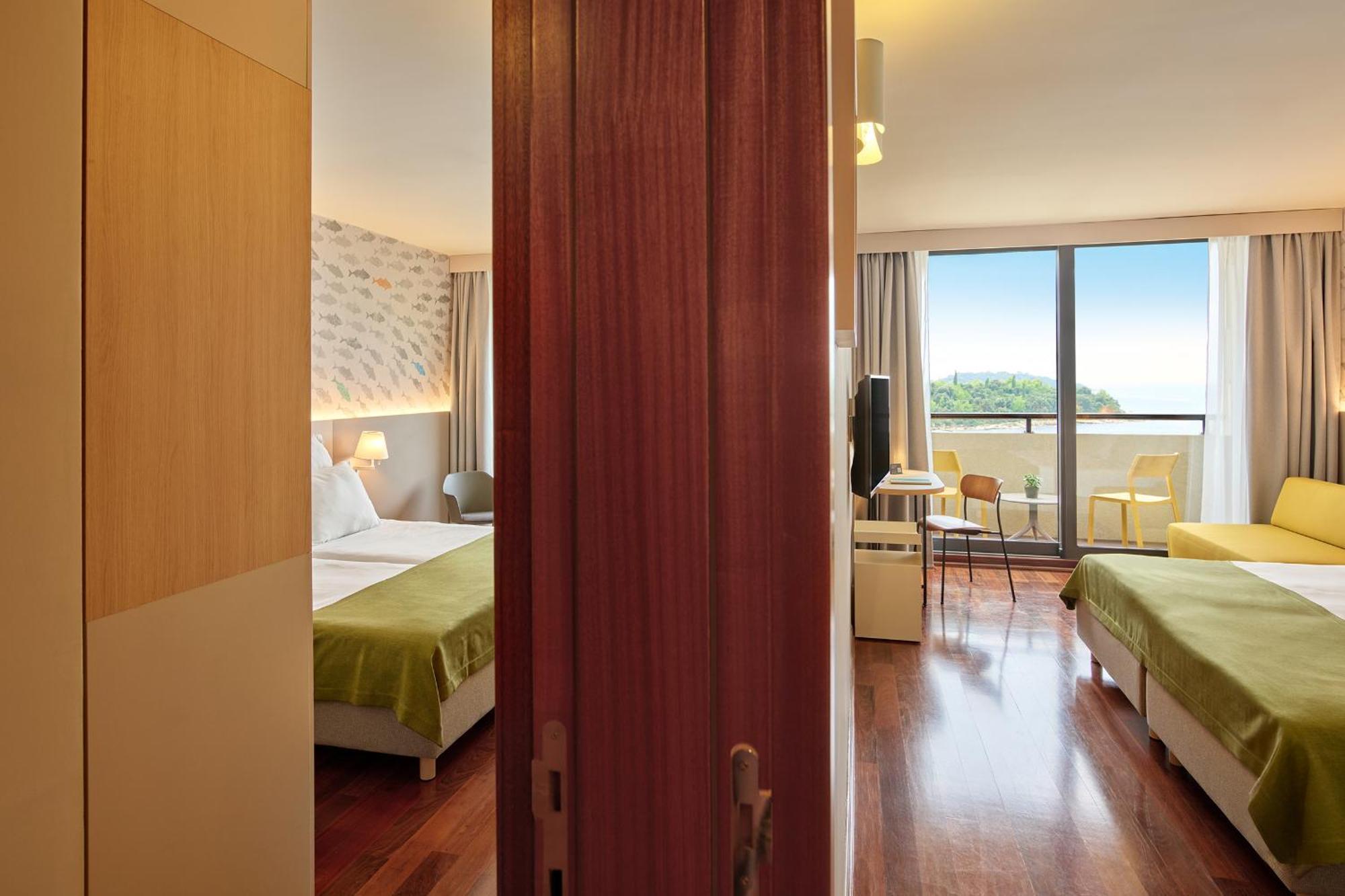 Maistra Select Island Hotel Istra Rovigno Esterno foto