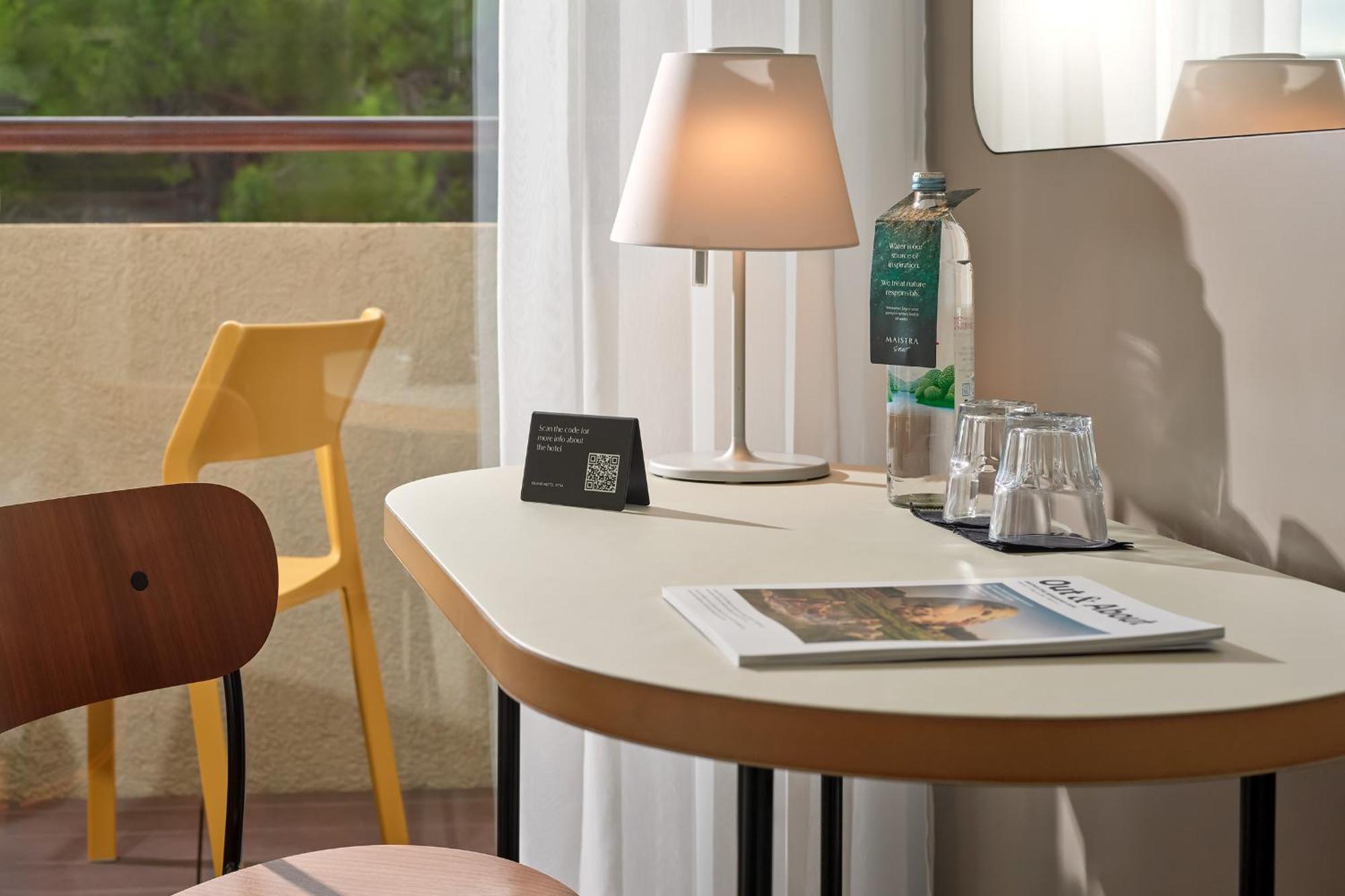 Maistra Select Island Hotel Istra Rovigno Esterno foto