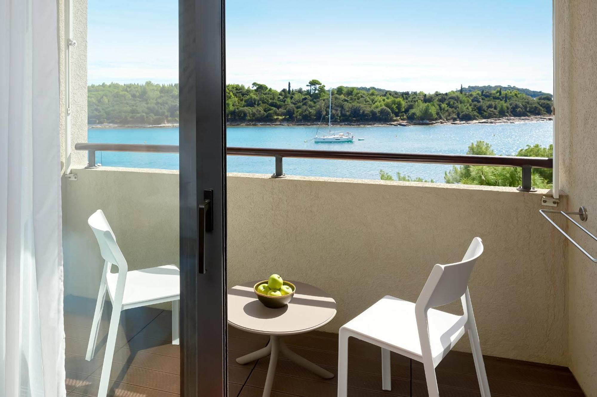 Maistra Select Island Hotel Istra Rovigno Esterno foto