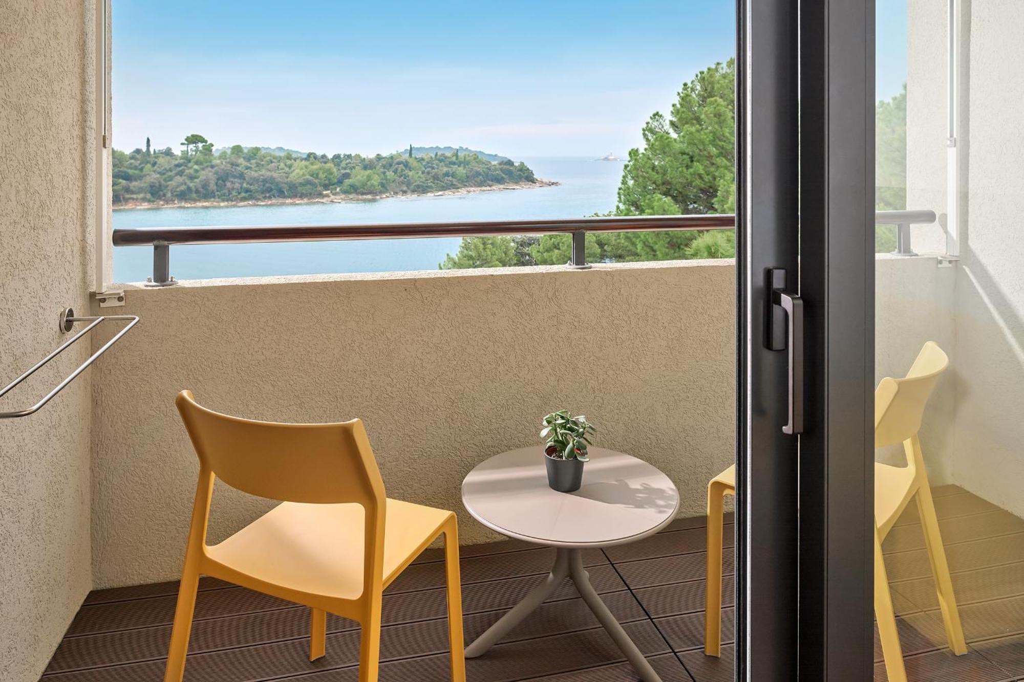 Maistra Select Island Hotel Istra Rovigno Esterno foto